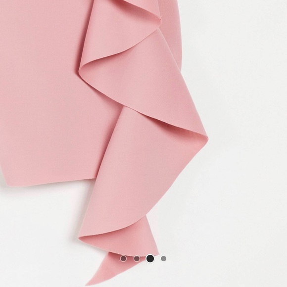 [NEW / ASOS] MISSGUIDED PETITE - SCUBA BARDOT RUFFLE MINI DRESS- Size 8 - Picture 2 of 7